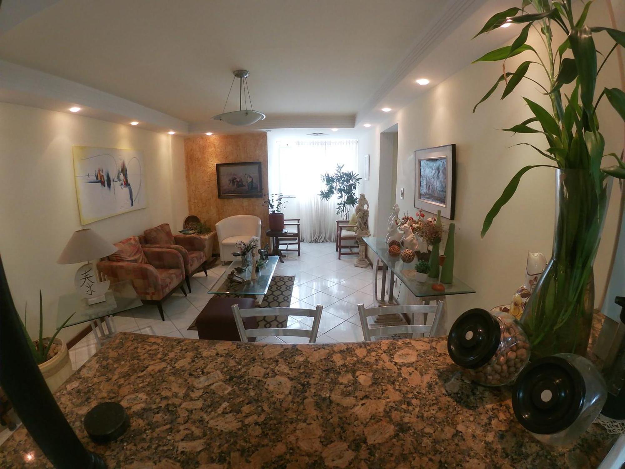 Aconchegante Em Um Dos Melhores Bairros De Apartamento Salvador